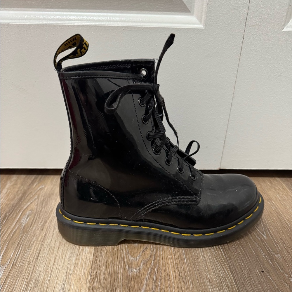 Dr Martens 1460 Black Patent Leather Lace Up Boots Womens US 7 | EU 38